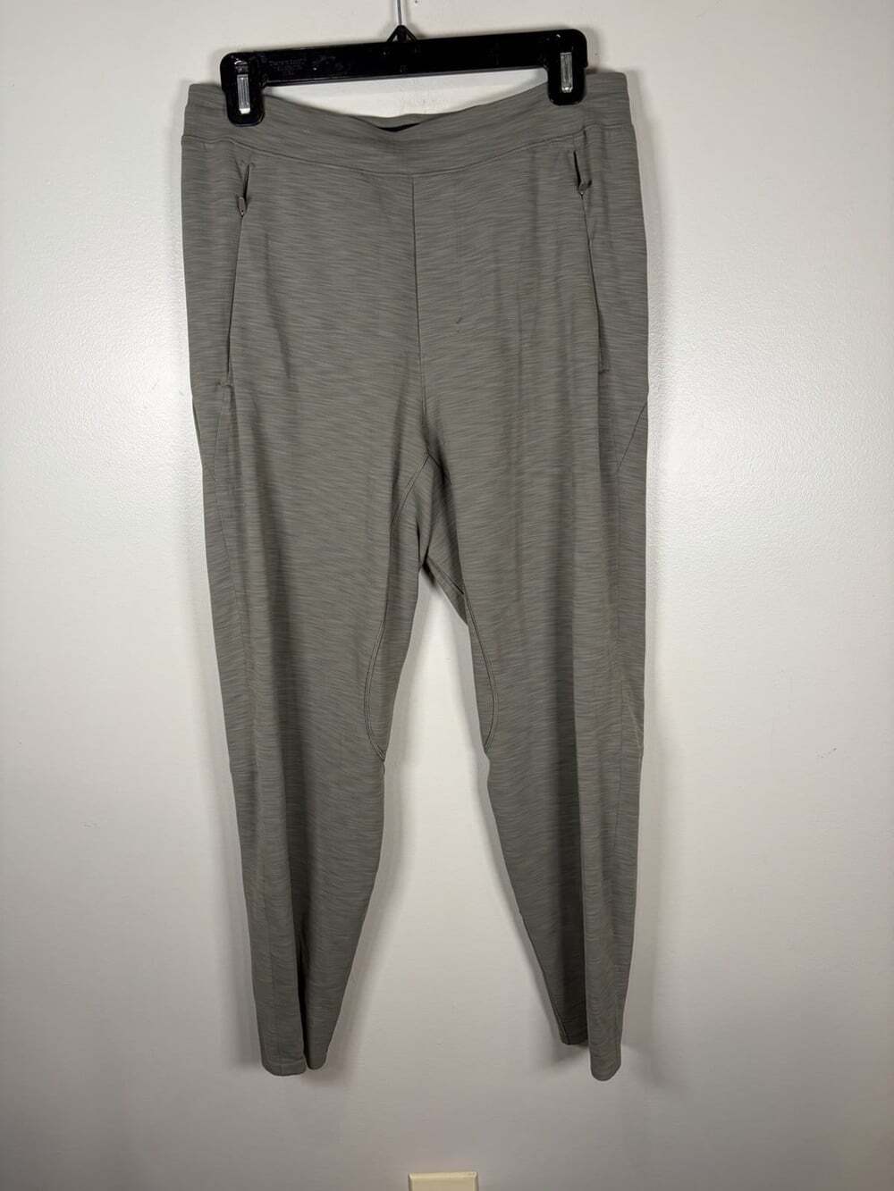 Lululemon Balancer Pant Mens Size Medium Joggers Gray Workout Gym